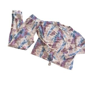 Love And Fire Outfit